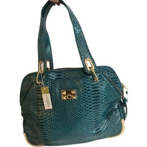 Gianni Bini Beautiful large bag  snake print blue faux leather zipper roomy NWT